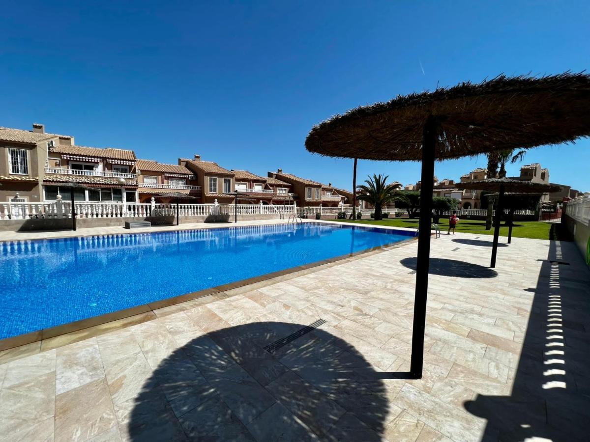 Casa Canarias En Alicante, Playa Y Piscina Гран-Алакант Екстер'єр фото