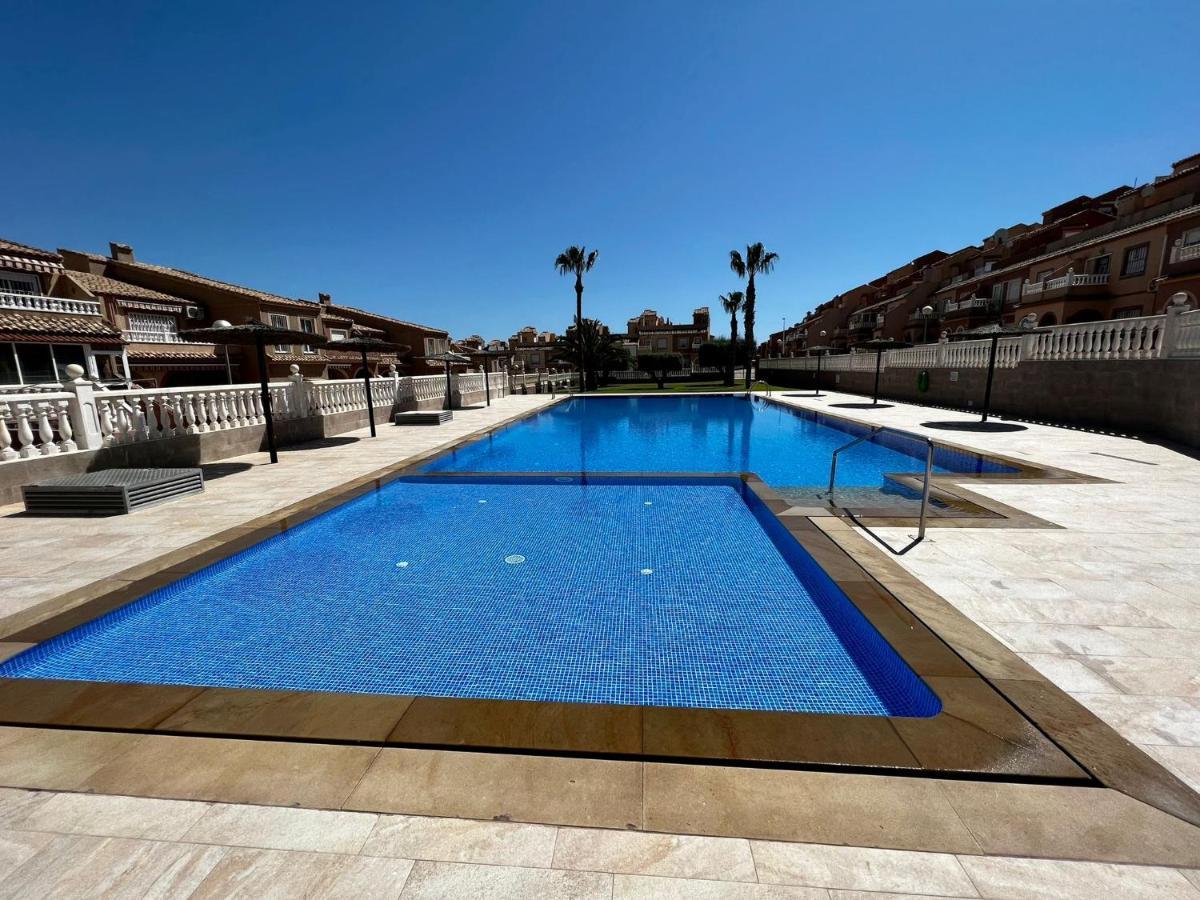 Casa Canarias En Alicante, Playa Y Piscina Гран-Алакант Екстер'єр фото